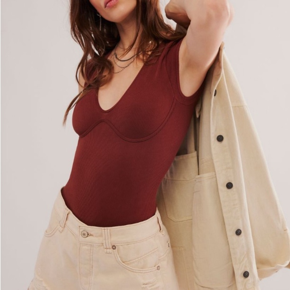Free People - Meg Seamless Bodysuit, size M/L